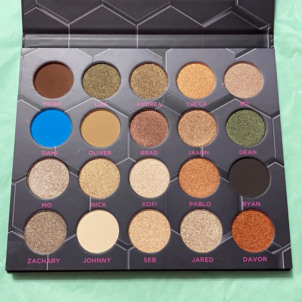 Barbarella Eyeshadow Palette